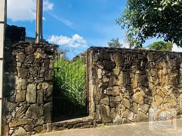 Terreno com 435m², à venda, no bairro Jardim Paulista em Atibaia