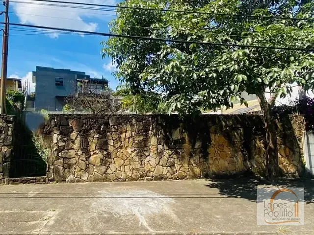 Terreno com 435m², à venda, no bairro Jardim Paulista em Atibaia