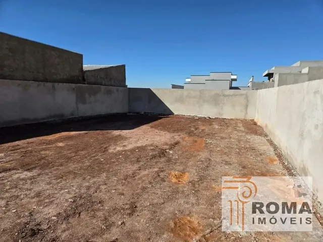 Terreno à venda, no bairro Boa Vista em Curitiba