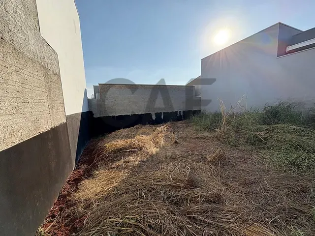 Terreno com 200m², à venda, no bairro Moinho Residencial em Holambra