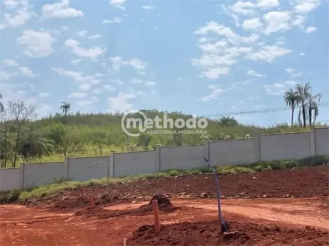 Terreno com 300m², à venda, no bairro Tanquinho Velho em Jaguariúna