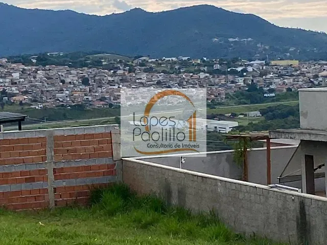 Terreno com 360m², à venda, no bairro Guaxinduva em Bom Jesus dos Perdões