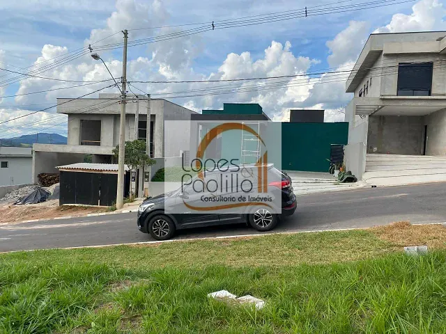 Terreno com 360m², à venda, no bairro Guaxinduva em Bom Jesus dos Perdões