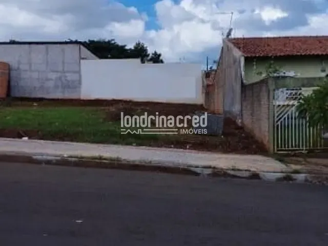 Terreno com 359m², à venda, no bairro Califórnia em Londrina