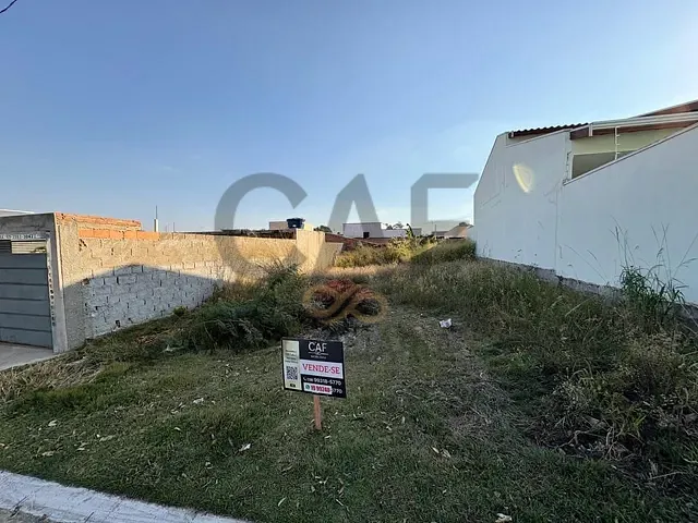 Terreno com 200m², à venda, no bairro Parque Residencial Imigrantes em Holambra