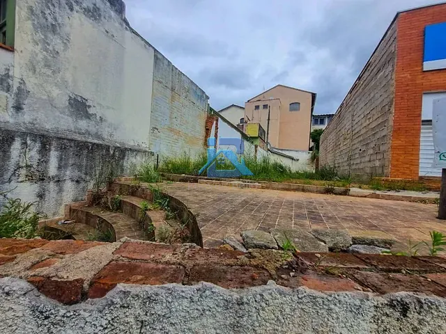 Terreno com 160m², à venda, no bairro Jardim de Lucca em Itatiba