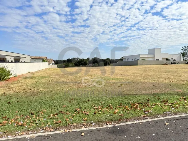 Terreno com 1000m², à venda, no bairro Condomínio Plazza Ville em Jaguariúna