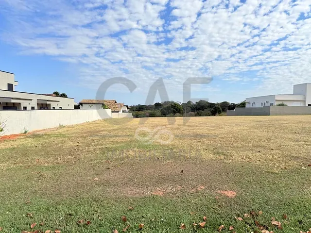 Terreno com 1000m², à venda, no bairro Condomínio Plazza Ville em Jaguariúna