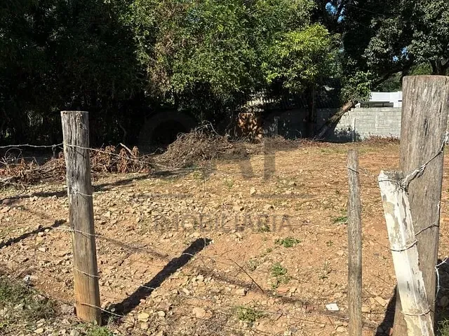 Terreno com 308m², à venda, no bairro Recanto Camanducaia em Jaguariúna