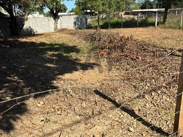 Terreno com 308m², à venda, no bairro Recanto Camanducaia em Jaguariúna