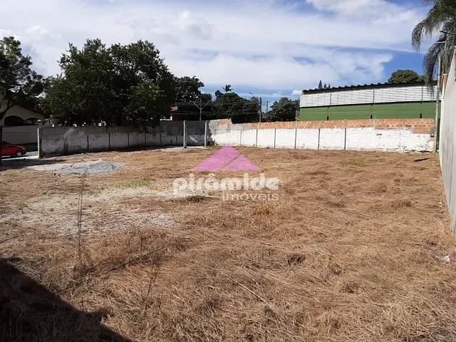 Terreno com 640m², à venda, no bairro Jardim Esplanada em São José dos Campos