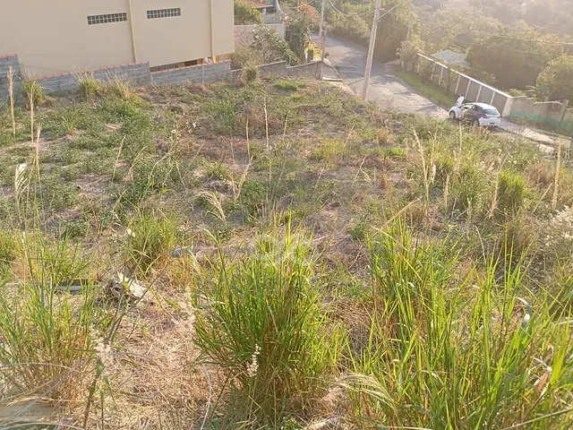 Terreno com 714m², à venda, no bairro Santa Edwirges em Pedreira