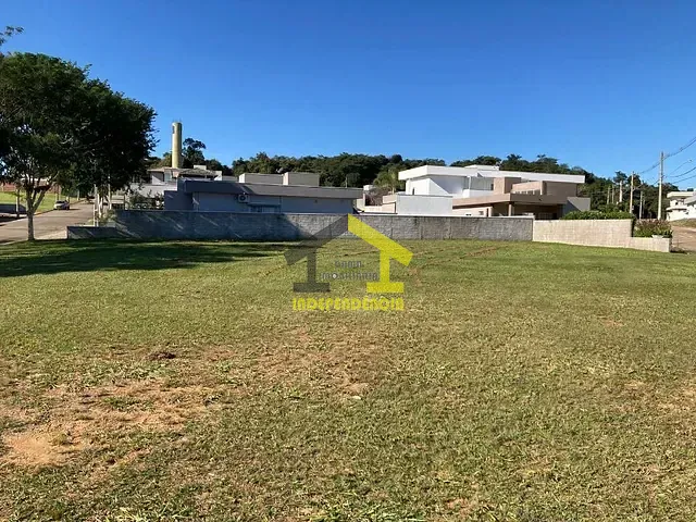 Terreno com 500m², à venda, no bairro Bairro dos Pires em Itatiba