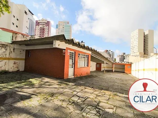 Terreno com 376m², à venda, no bairro Alto da Glória em Curitiba