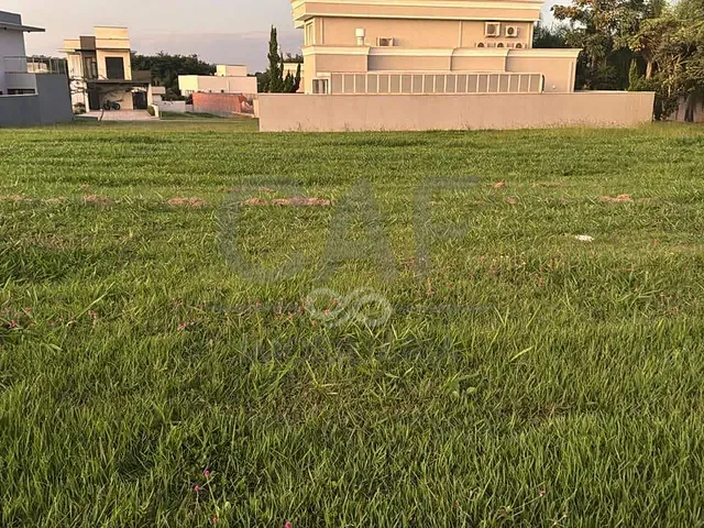 Terreno com 409m², à venda, no bairro Residencial Flor D'Aldeia em Holambra