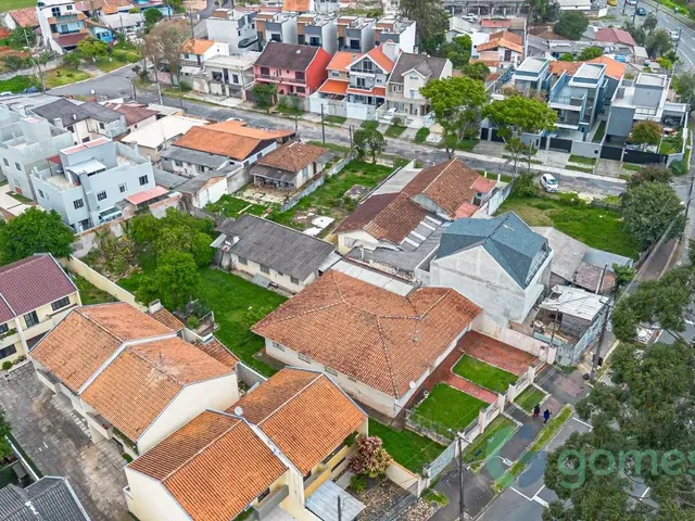 Terreno com 935m², à venda, no bairro Cajuru em Curitiba