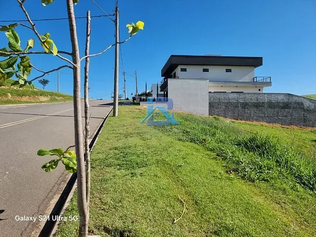 Terreno com 410m², à venda, no bairro Bairro Itapema em Itatiba