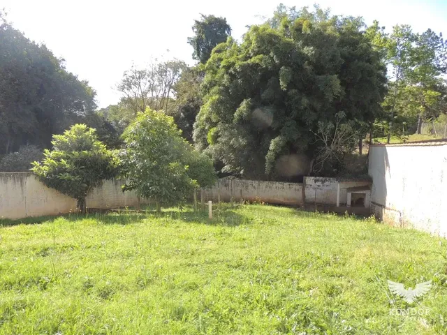 Terreno com 1605m², à venda, no bairro Barreirinha em Curitiba