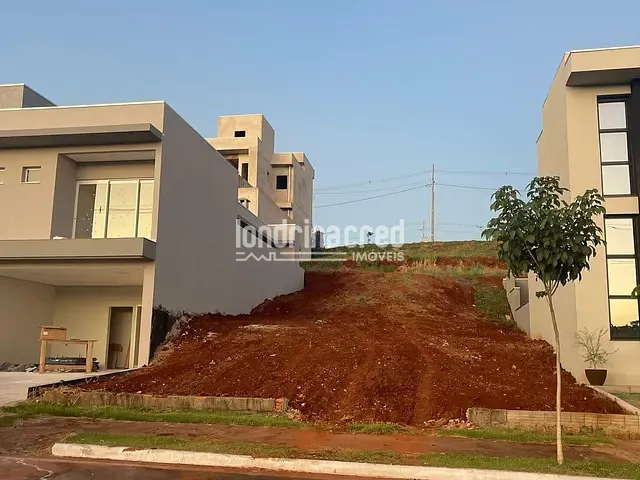 Terreno com 275m², à venda, no bairro CONDOMÍNIO ARAGUARI em Londrina