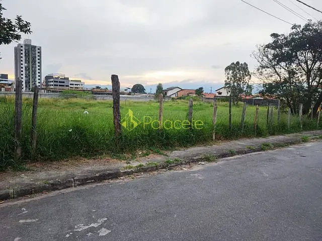 Terreno com 300m², à venda, no bairro Alto do Cardoso em Pindamonhangaba