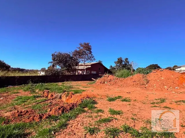 Terreno com 1000m², à venda, no bairro Jardim Estância Brasil em Atibaia