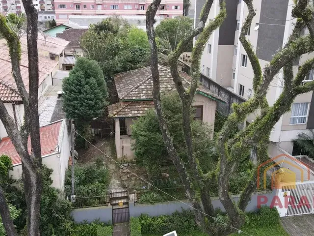 Terreno com 400m², à venda, no bairro Portão em Curitiba