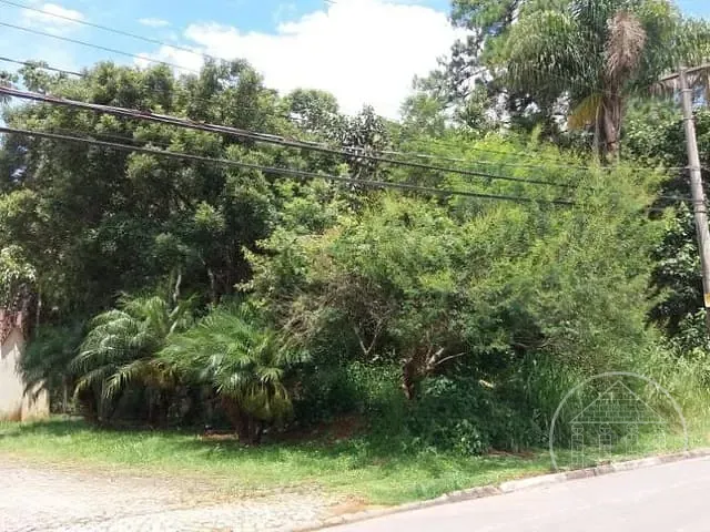 Terreno com 4000m², à venda, no bairro Lagoa Grande em Embu-Guaçu