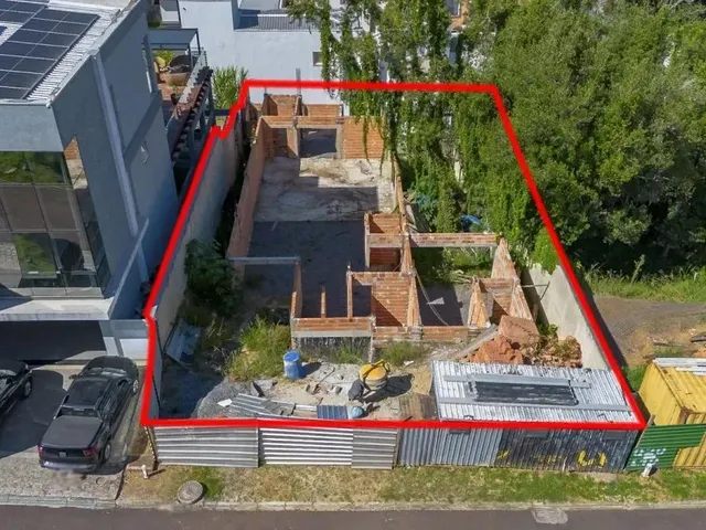 Terreno com 710m², à venda, no bairro Santa Felicidade em Curitiba