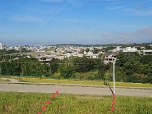 Terreno com 330m², à venda, no bairro Urbanova em São José dos Campos