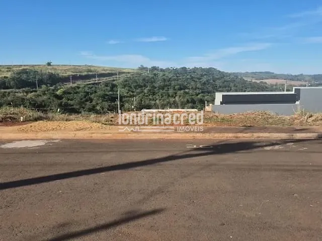 Terreno com 294m², à venda, no bairro Gleba Simon Frazer em Londrina