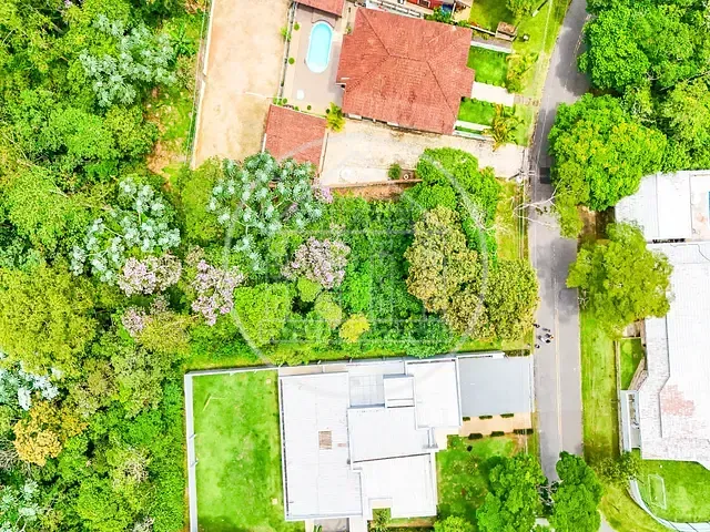 Terreno com 775m², à venda, no bairro Fazenda da Ilha em Embu-Guaçu