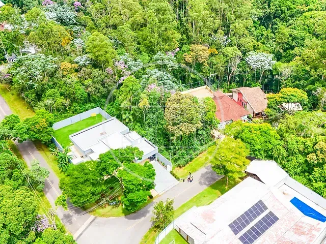 Terreno com 775m², à venda, no bairro Fazenda da Ilha em Embu-Guaçu