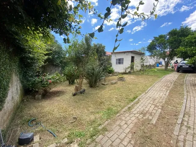 Terreno com 468m², à venda, no bairro Pinheirinho em Curitiba