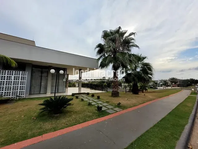 Terreno com 252m², à venda, no bairro CONDOMÍNIO TANGARÁ em Londrina
