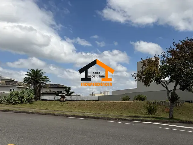 Terreno com 1021m², à venda, no bairro Condominio Residencial Villa Ravenna em Itatiba