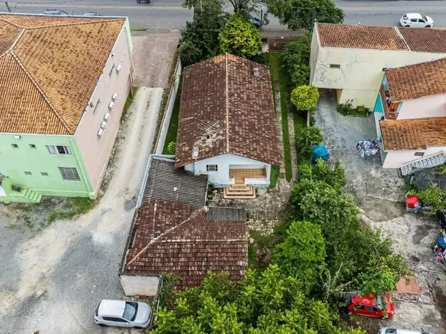 Terreno com 2096m², à venda, no bairro Campo Comprido em Curitiba