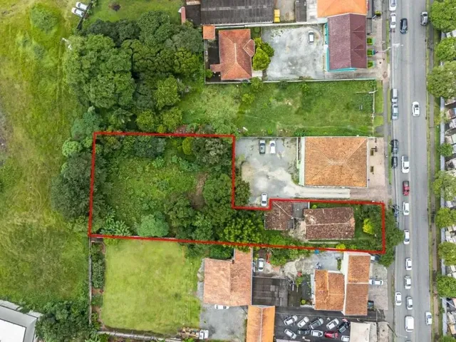 Terreno com 2096m², à venda, no bairro Campo Comprido em Curitiba