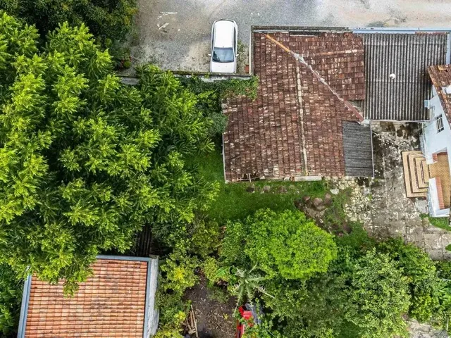 Terreno com 2096m², à venda, no bairro Campo Comprido em Curitiba