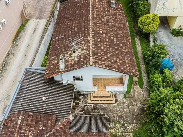 Terreno com 2096m², à venda, no bairro Campo Comprido em Curitiba