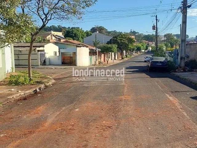 Terreno com 300m², à venda, no bairro Parque Residencial Ana Rosa em Cambé