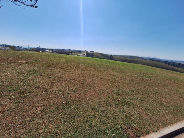 Terreno com 596m², à venda, no bairro Condomínio Residencial Alphaville em São José dos Campos