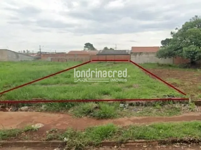 Terreno com 287m², à venda, no bairro Jardim Strass em Londrina