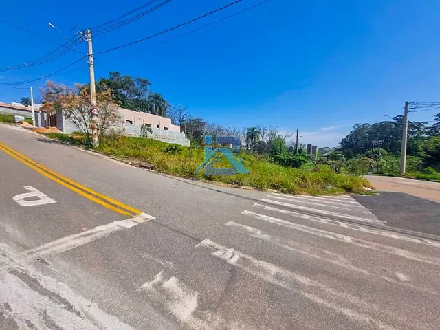 Terreno com 357m², à venda, no bairro N R Vale Verde em Itatiba