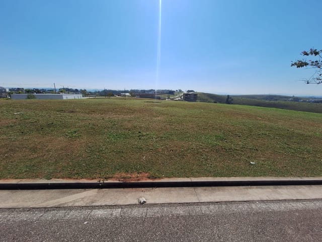 Terreno com 571m², à venda, no bairro Condomínio Residencial Alphaville em São José dos Campos