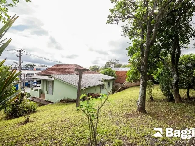 Terreno com 452m², à venda, no bairro Abranches em Curitiba