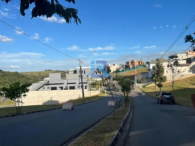 Terreno com 422m², à venda, no bairro Bairro Itapema em Itatiba