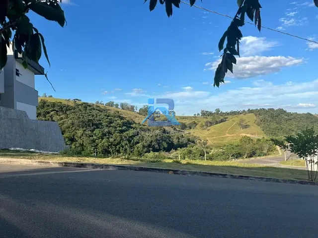 Terreno com 422m², à venda, no bairro Bairro Itapema em Itatiba