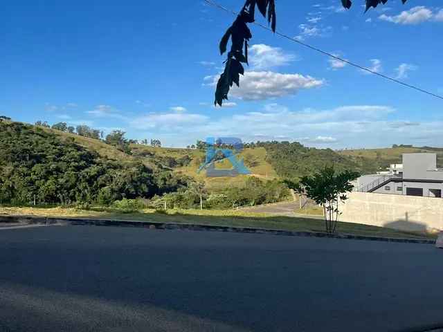 Terreno com 422m², à venda, no bairro Bairro Itapema em Itatiba