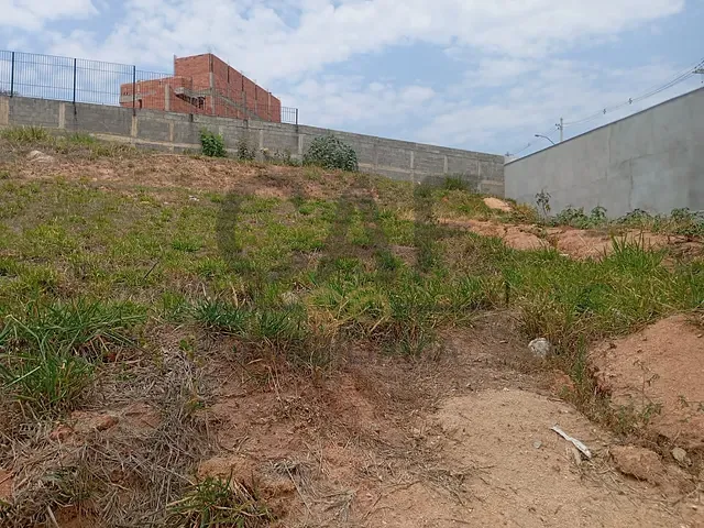 Terreno com 250m², à venda, no bairro Nova Jaguariúna em Jaguariúna