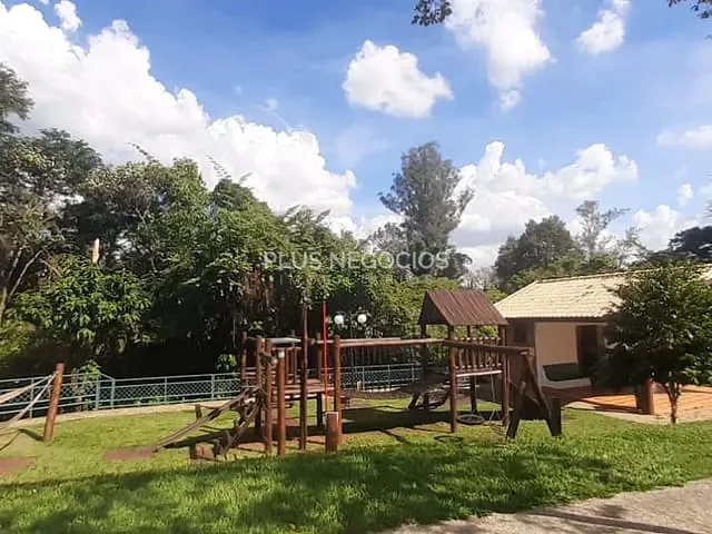 Terreno com 330m², à venda, no bairro Condomínio Jardim Residencial Tivoli em Sorocaba